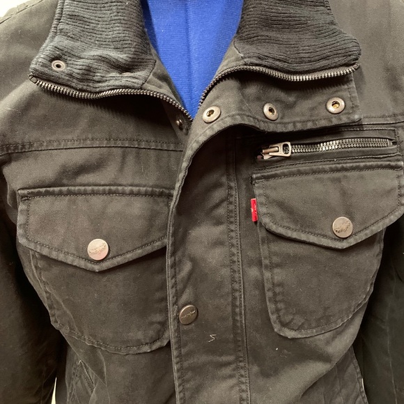 Men’s Levi’s Jacket. Black. Size Medium - Picture 2 of 5